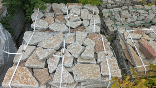 Плитняк гранитный галтованный купить в Качканаре