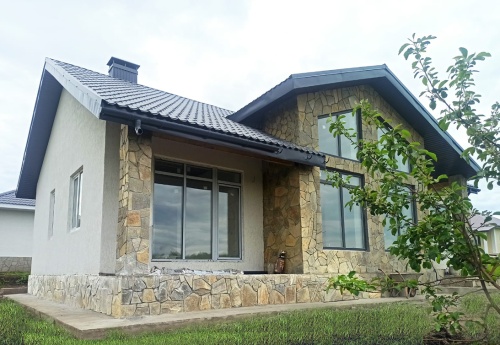 Плитняк златолит Уральский  для фасада купить в Качканаре