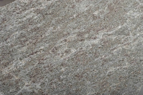 Плитняк златолит Уральский  для фасада купить в Качканаре