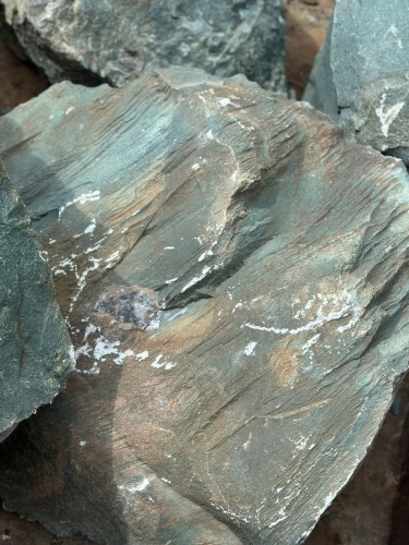 Ландшафтные глыбы зелёные 200-500 килограмм купить в Качканаре