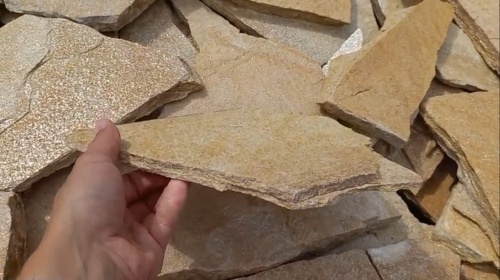 Плитняк златолит жёлтый для фасада 1,5-3 см купить в Качканаре