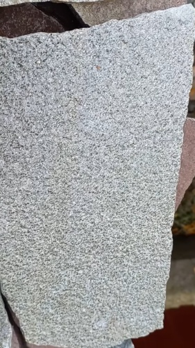 Плитняк златолит серебристый для цоколя, отмостки купить в Качканаре